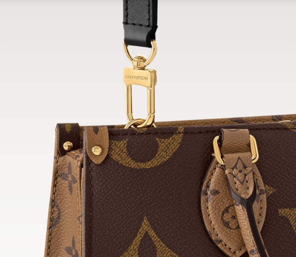 OnTheGo East West Chain M14236