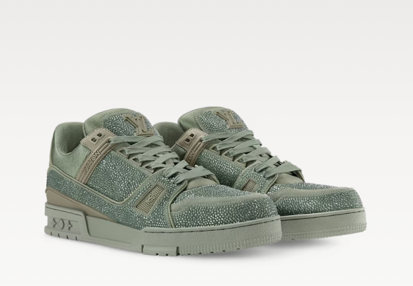 LV Trainer Sneaker 1AHTMS