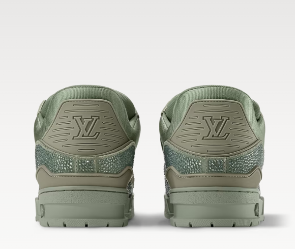 LV Trainer Sneaker 1AHTMS