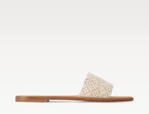 Lily Flat Mule 1AHMA2