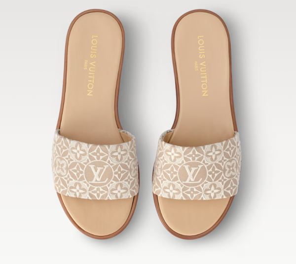 Lily Flat Mule 1AHMA2