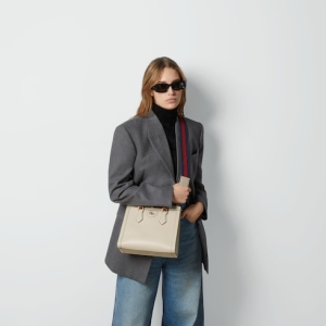 Gucci Diana medium tote bag white leather