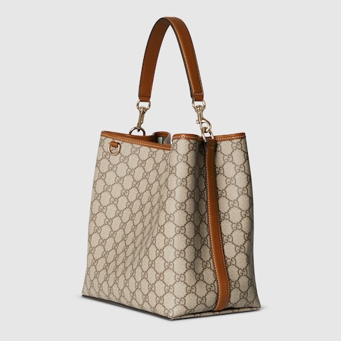 GG Emblem medium bucket bag beige