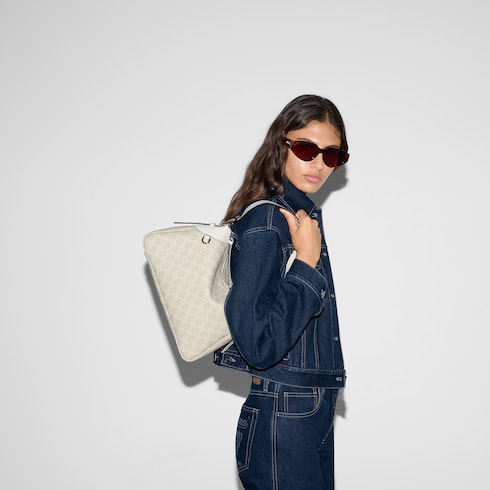 GG Emblem medium shoulder bag beige and white