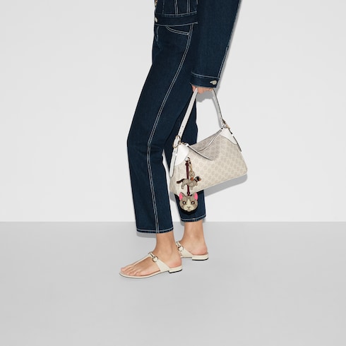 GG Emblem medium shoulder bag beige and white