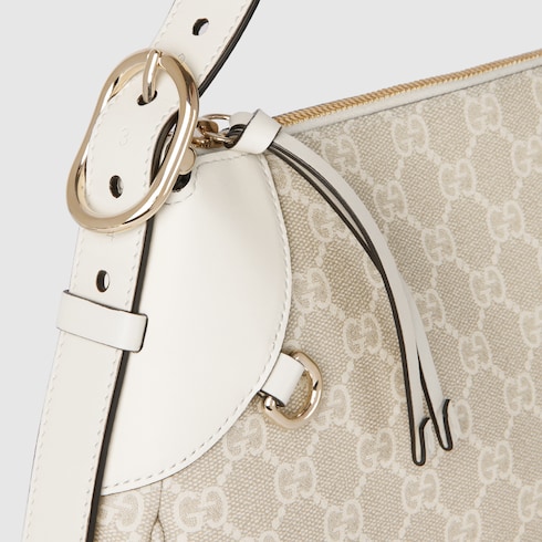 GG Emblem medium shoulder bag beige and white