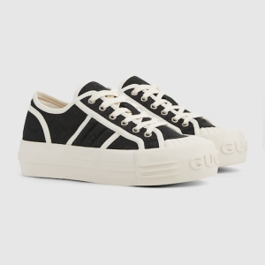 Women's chunky trainer black