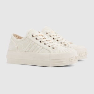 Women's chunky trainer white