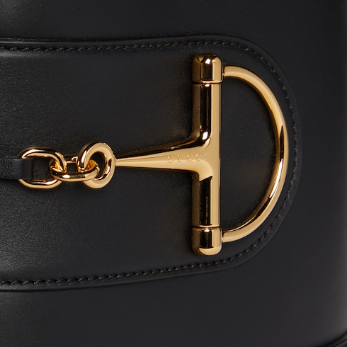 Gucci 73 small bucket bag black leather