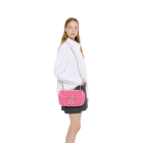 GG Marmont medium shoulder bag