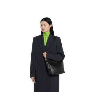GG Emblem small shoulder bag