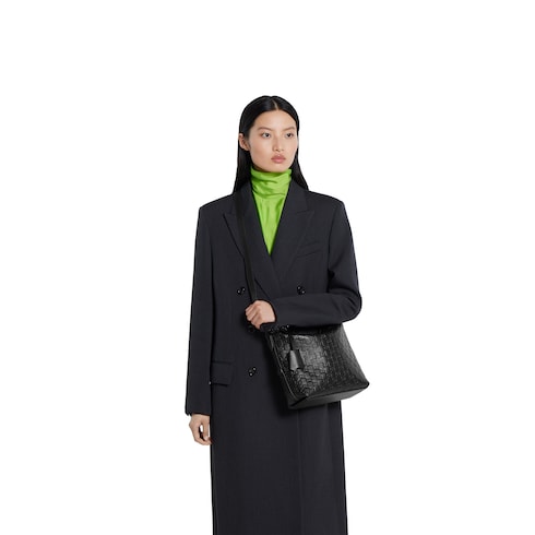 GG Emblem small shoulder bag