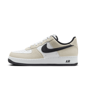Nike Air Force 1 '07 LV8 Light yellow