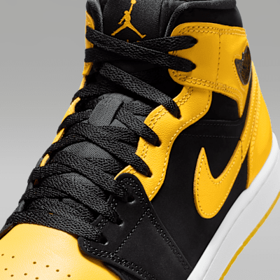 Air Jordan 1 Mid SE HJ6654-071