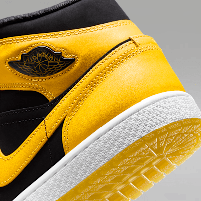 Air Jordan 1 Mid SE HJ6654-071
