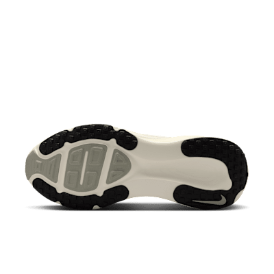 Nike Vomero 18 HM6803-101