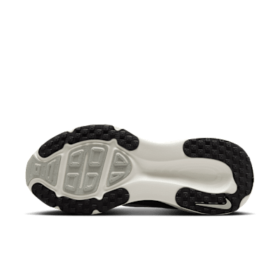 Nike Vomero 18 HM6803-007