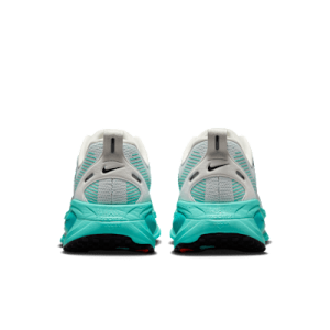 Nike Vomero 18 HM6803-103