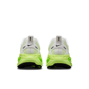 Nike Vomero 18 HM6803-100