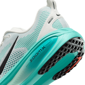 Nike Vomero 18 HM6803-103