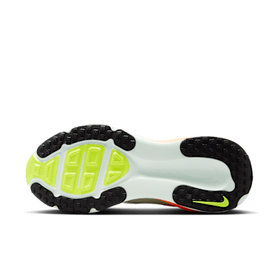 Nike Vomero 18 HM6803-300