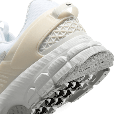 Nike Zoom Vomero Roam HJ4646-100