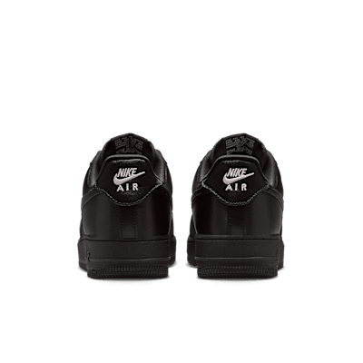 Nike Air Force 1 '07 LV8 black