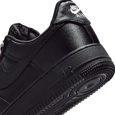 Nike Air Force 1 '07 LV8 black