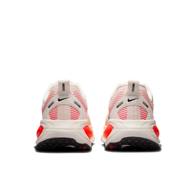 Nike Vomero 18 HM6804-100