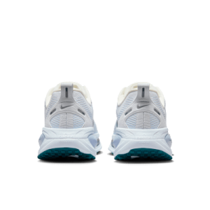 Nike Vomero 18 HM6804-103