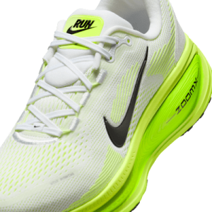 Nike Vomero 18 HM6804-102