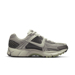 Nike Zoom Vomero 5 FB8825-001