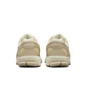 Nike Zoom Vomero 5 HQ0458-200
