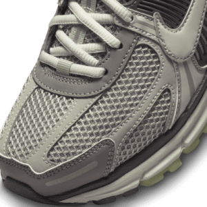 Nike Zoom Vomero 5 FB8825-001