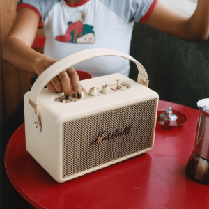 Marshall KILBURN III Cream